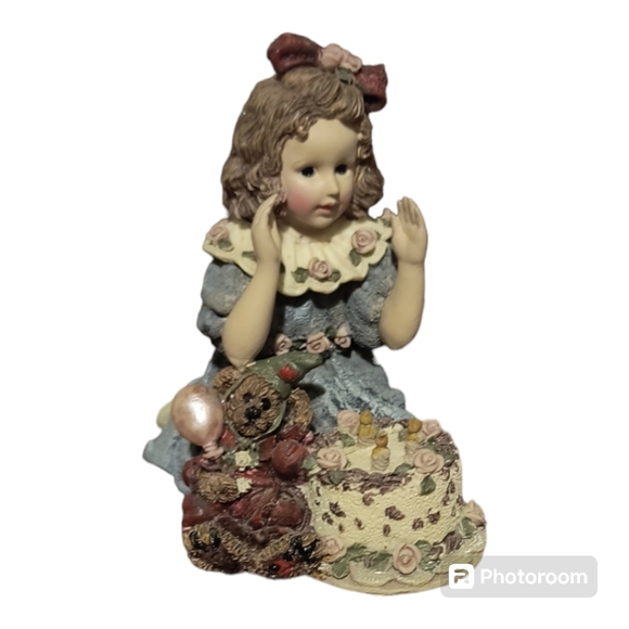 YESTERDAY'S CHILD The Boyd Bear Collection "Rebecca with Elliot ....birthday!" - Picture 3 of 4